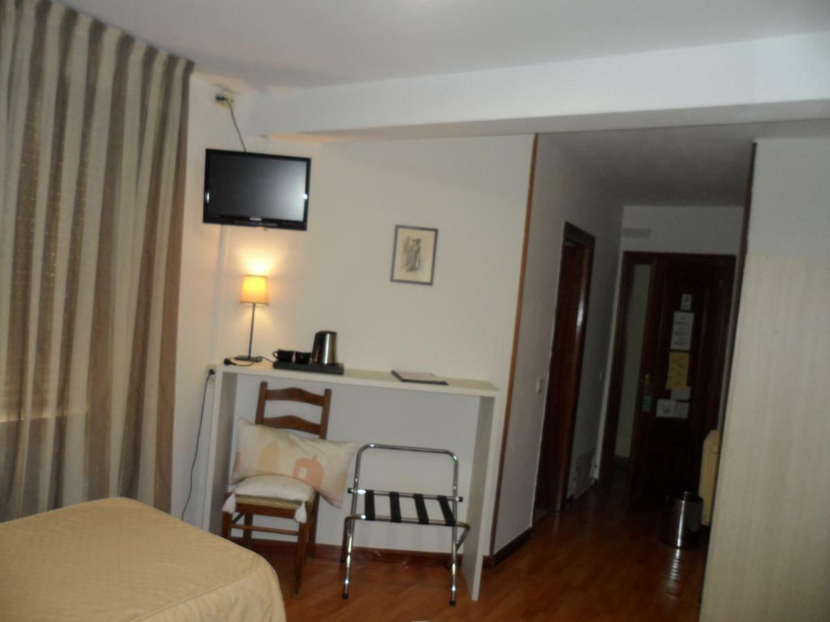 Hostal Coruna Astorga Exterior foto