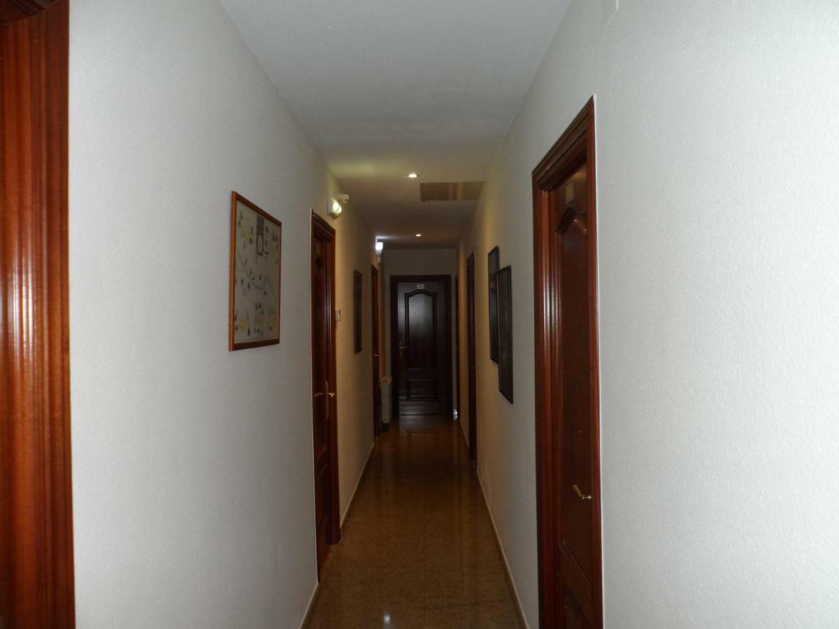 Hostal Coruna Astorga Exterior foto