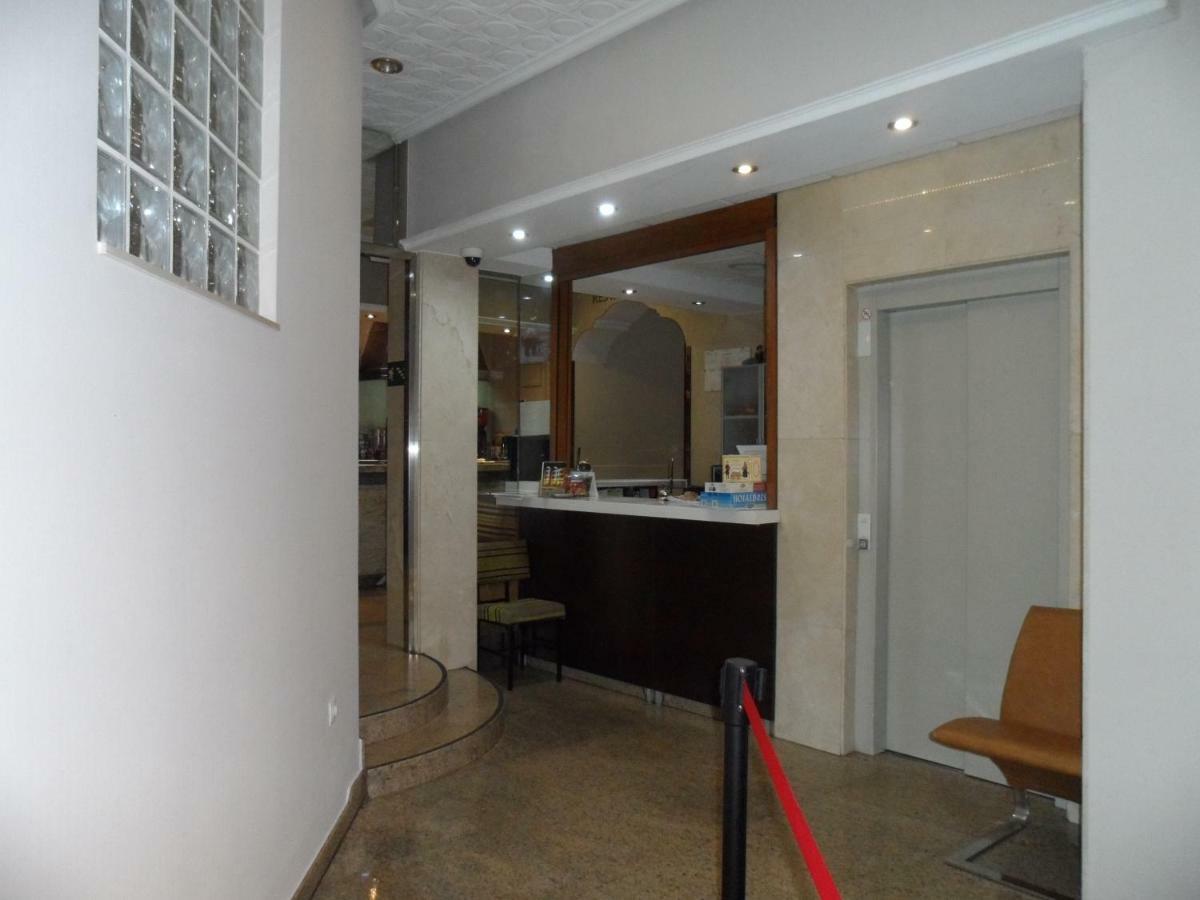 Hostal Coruna Astorga Exterior foto